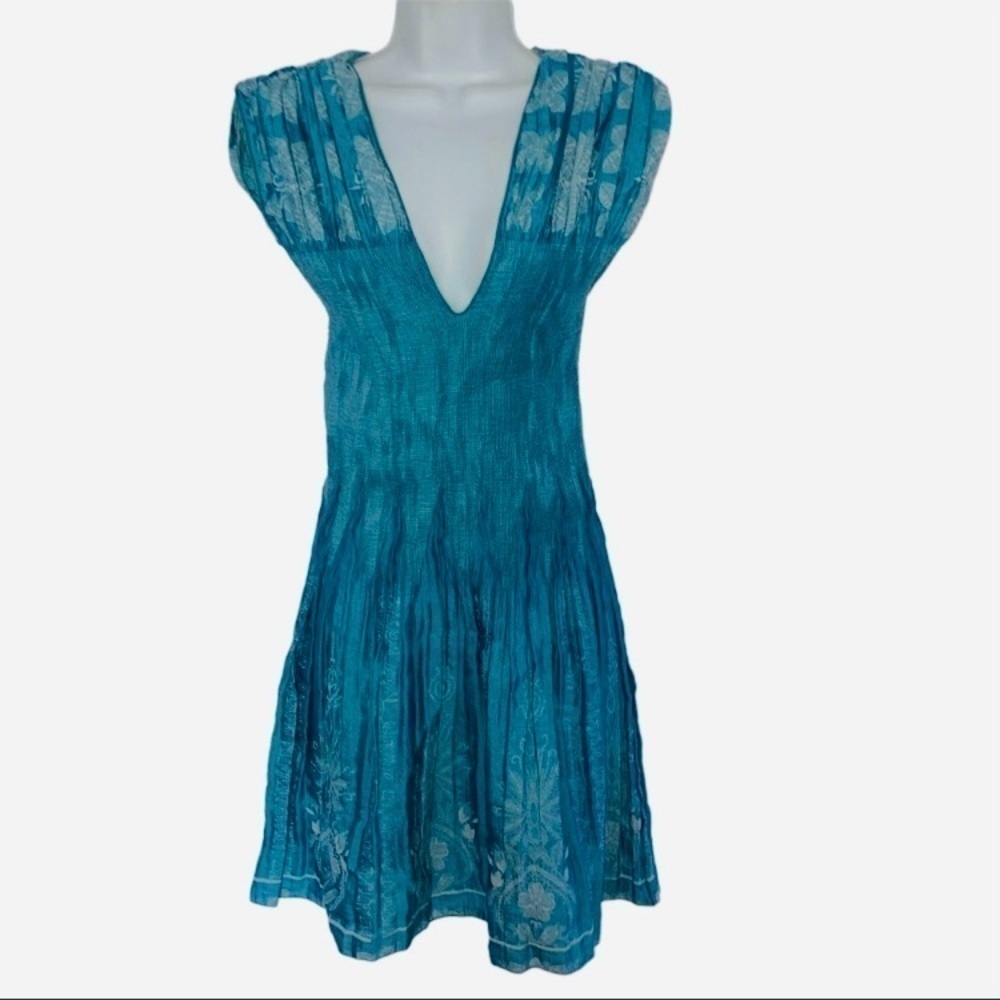 Max Edition VNeck Smocked Pleated Blue Dress L